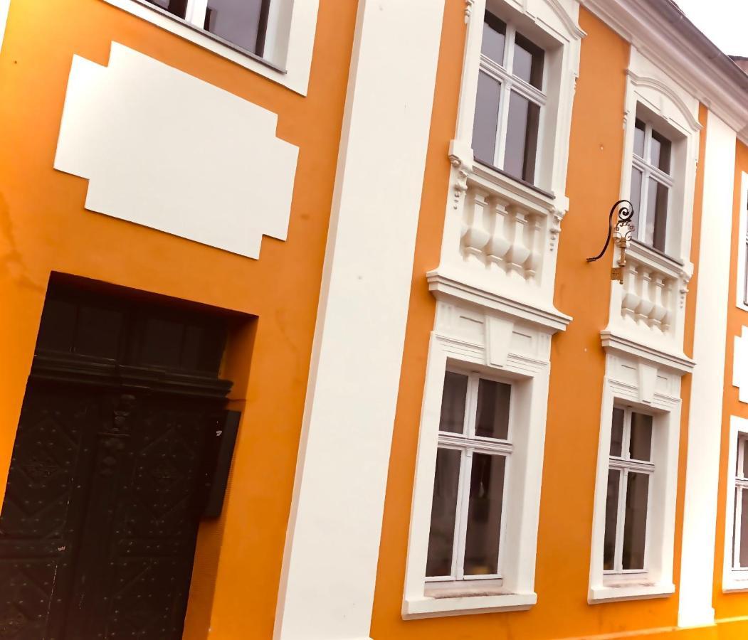 Historisches Ambiente Mitten Im Zentrum Еберсвалде-Финов Екстериор снимка